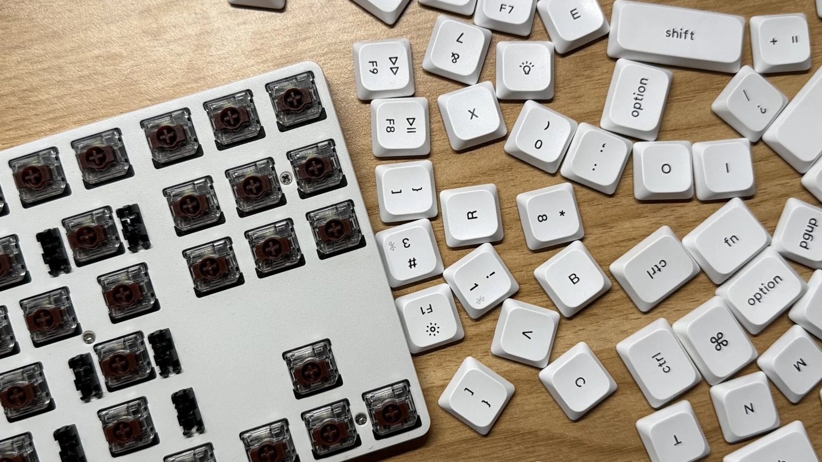 Is a Hot-Swappable Keyboard Worth It for Beginners?