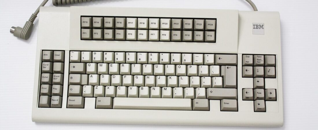 Silent Mechanical Keyboard vs Membrane: Which Is Quieter for an Office?